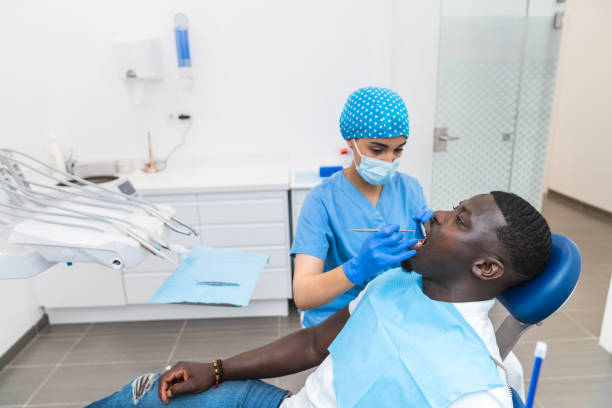Best Weekend Emergency Dentist in USA
